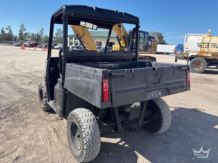 2021-polaris-electric-golf-cart-image-4