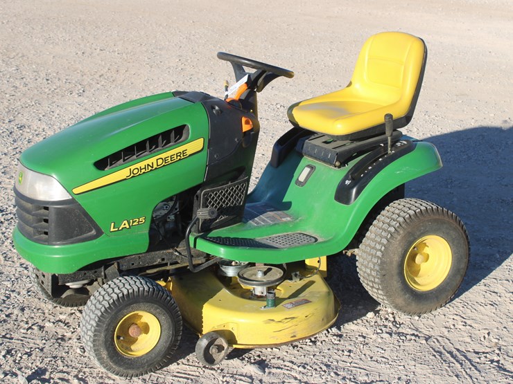 john-deere-la125-image-2