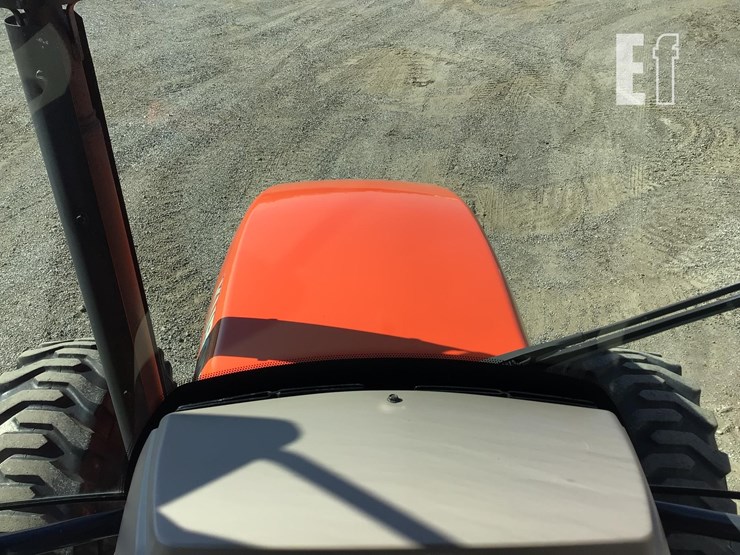 2015-kubota-m7060-image-9