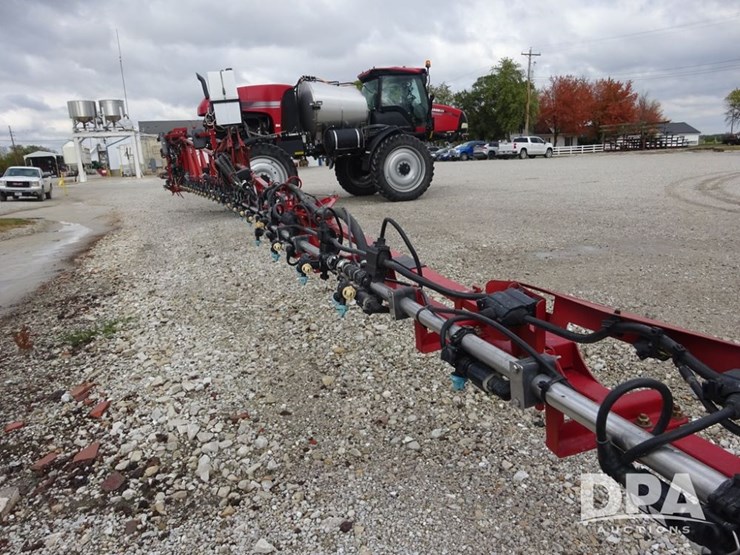 2019-case-ih-patriot-3340-image-42
