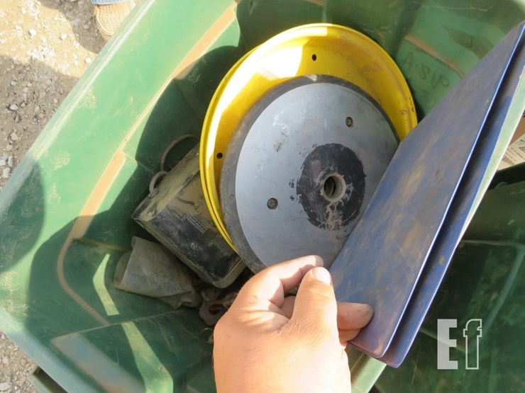 john-deere-7000-image-7