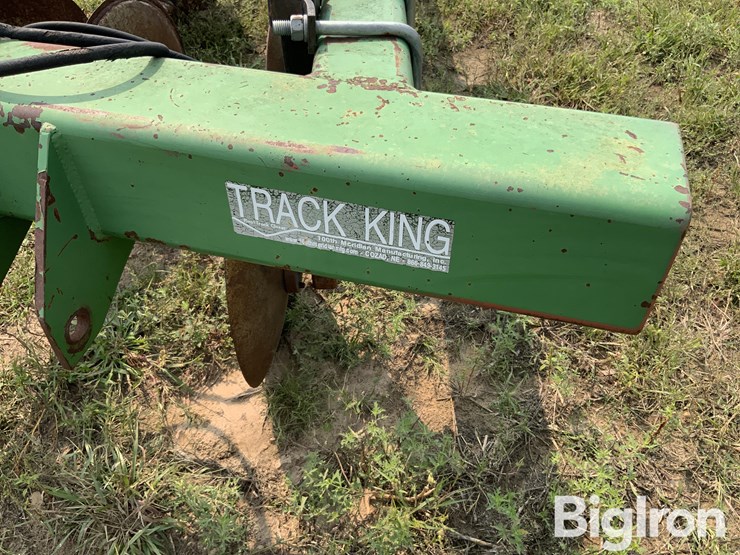 track-king-3-pt-pivot-track-closer-image-9