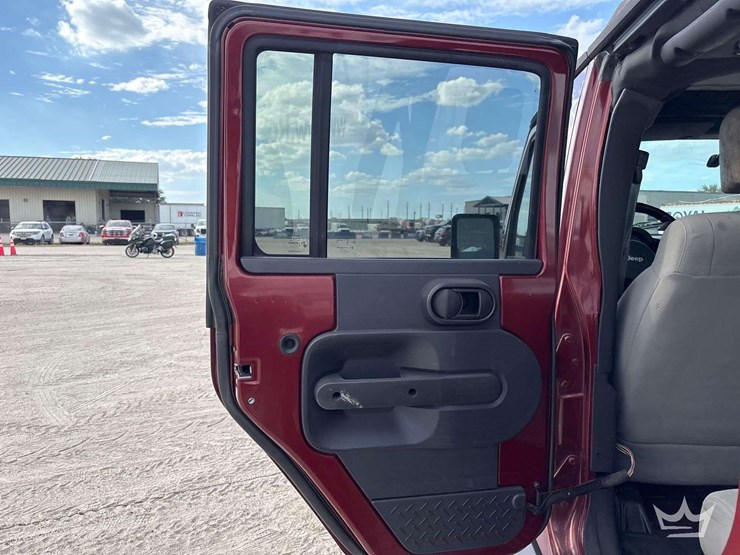 2008-jeep-wrangler-image-17