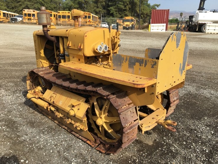 vintage-caterpillar-twenty-two-crawler-tractor,-image-4