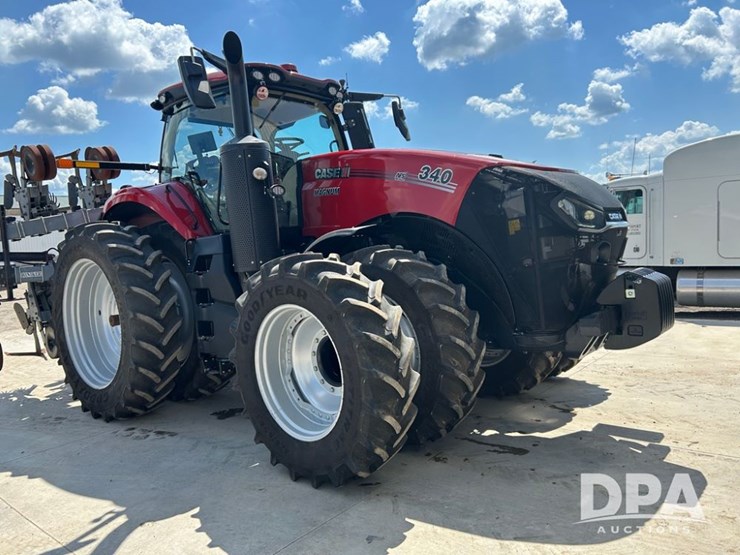 2024-case-ih-magnum-340-image-39