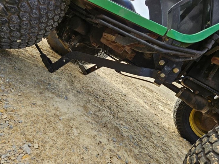 john-deere-4100-image-11