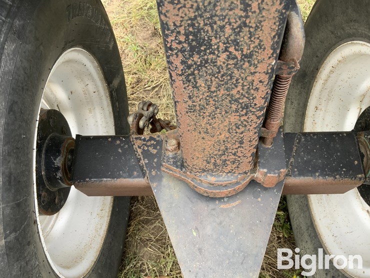 duo-up-dlt-42-42’-header-trailer-image-18