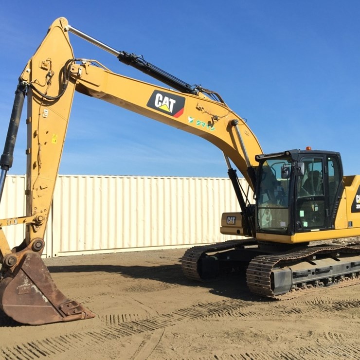 2019 CATERPILLAR 320