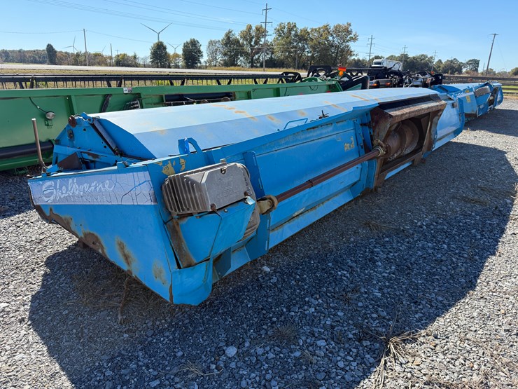 #25671-•-2001-shelbourne-72-24’-header-1857210-inv#-25671-image-2