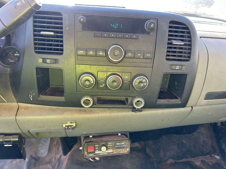 2006-chevrolet-silverado-1500-image-16