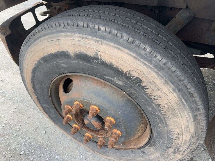 1997-international-4900-image-8