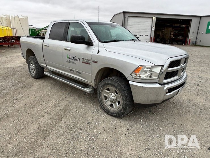 2017-ram-2500-heavy-duty-slt-4x4-pickup-(gp11747,-unit-98702)-image-5