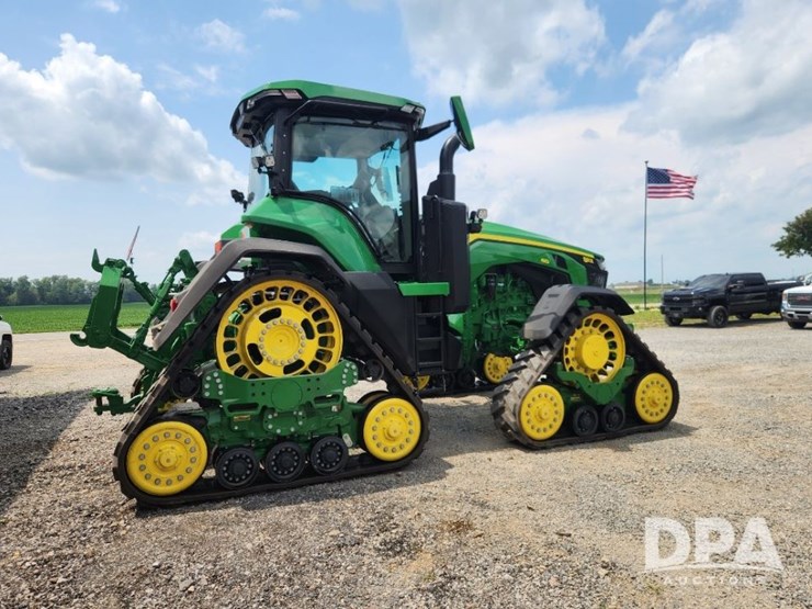 2023-john-deere-8rx-410-image-4