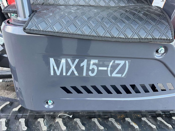 2025-agt-mx15z-mini-excavator-image-12