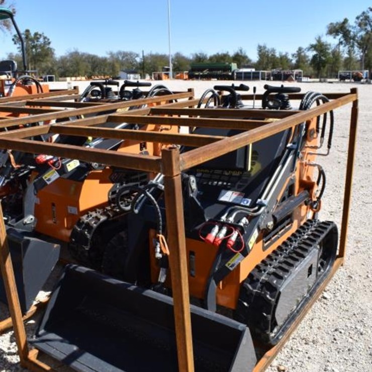 LANDHERO LDH-T460 MINI SKID STEER (SERIAL # 2507007002XX) (K)