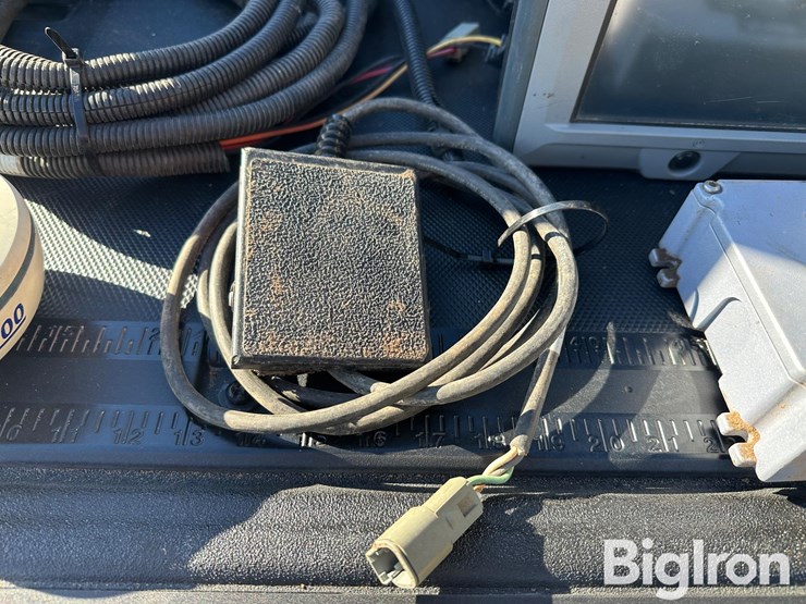 ag-leader-ontrac2-auto-steer-system-image-11