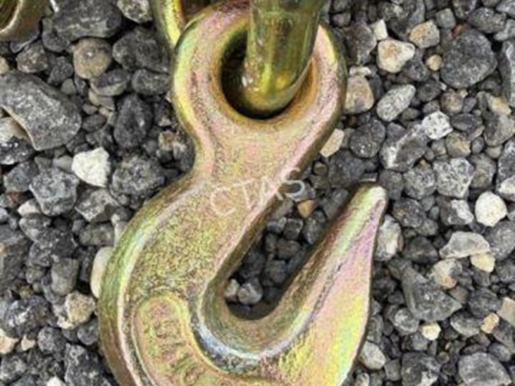 #45-•-(4)-5/16"-20'-chains-&-(2)-5,400-lb-boomers-image-2