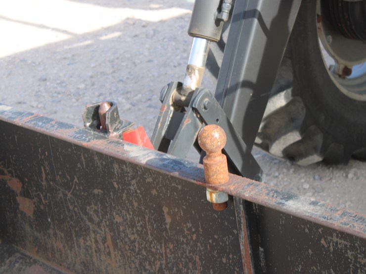 1992-agco-allis-8630-image-13