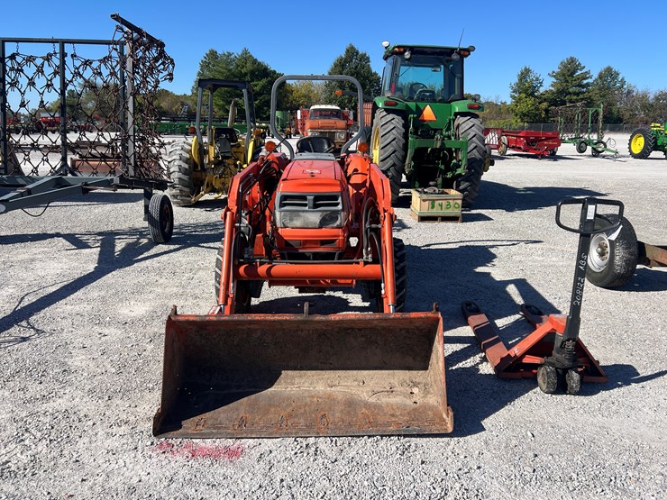 kubota-l2900-image-2