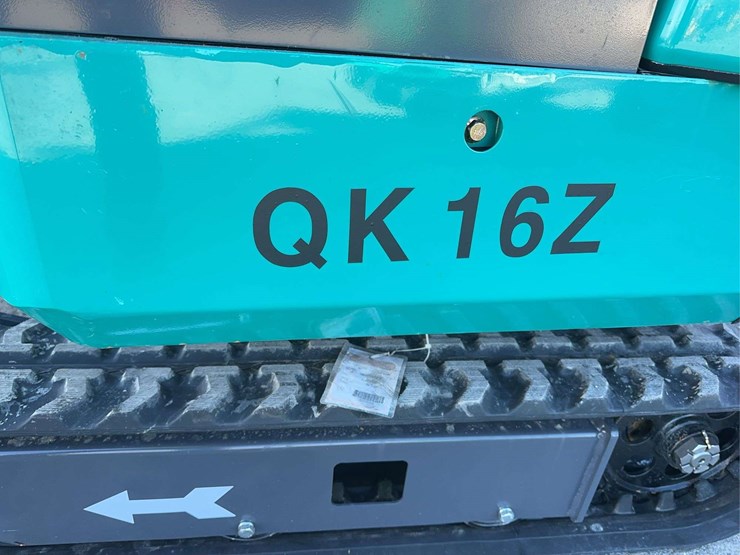 2025-cfg-qk16z-mini-excavator-image-12