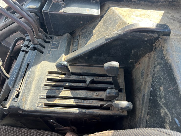 case-ih-5088-image-19