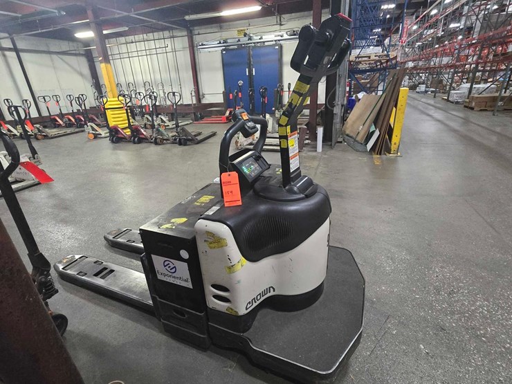 2018-crown-pe4500-60-image-6