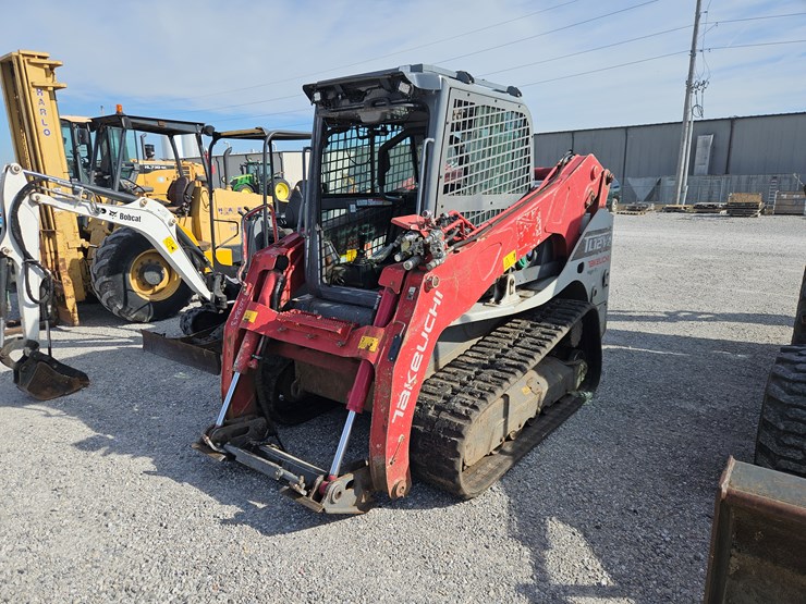 takeuchi-tl12v2-image-1