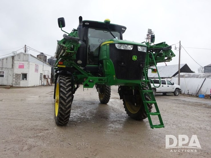 2017-john-deere-r4038-image-10