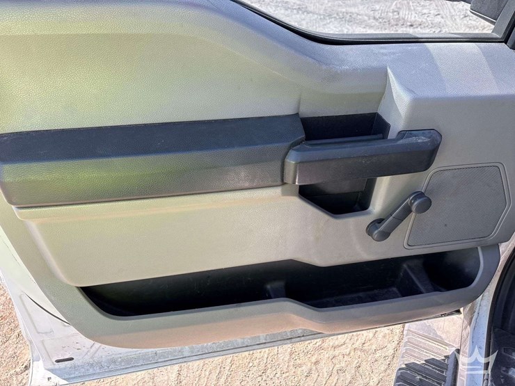 2017-ford-f250-image-13