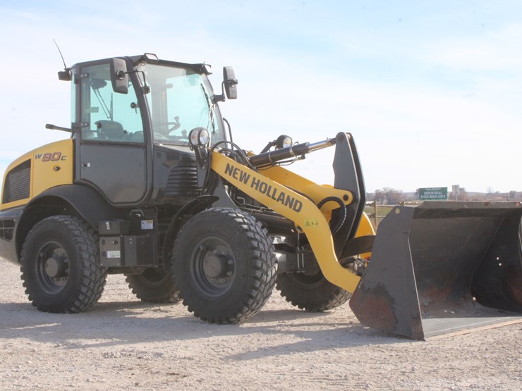 2021-new-holland-w80c-image-10