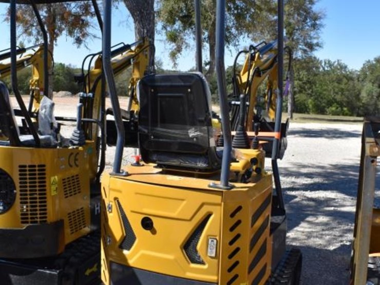 cfg-mx12r-mini-excavator-(serial-#-mx12r2025j0000110)-(k)-image-4