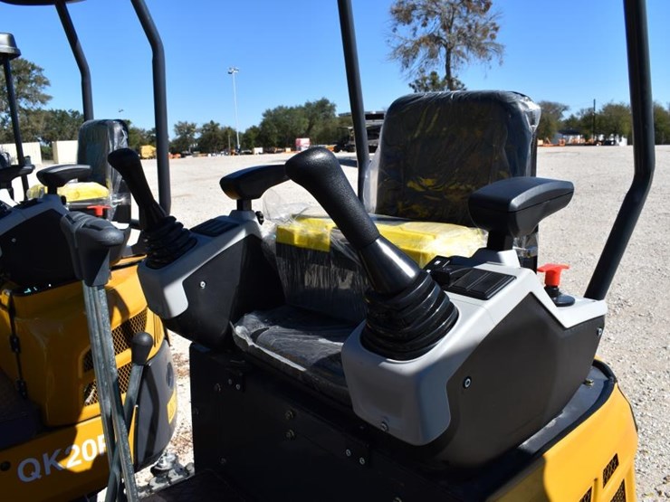 cfg-xz20r-mini-excavator-(serial-#-xz20r202509020364)-(k)-image-6