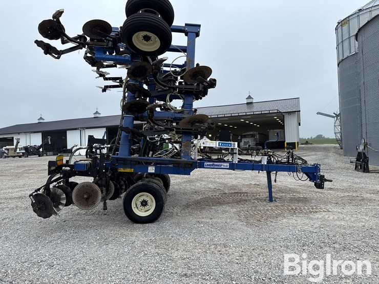 blu-jet-landrunner-image-4