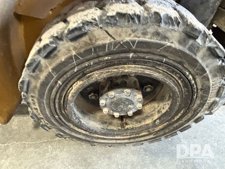 caterpillar-gp30k-image-31