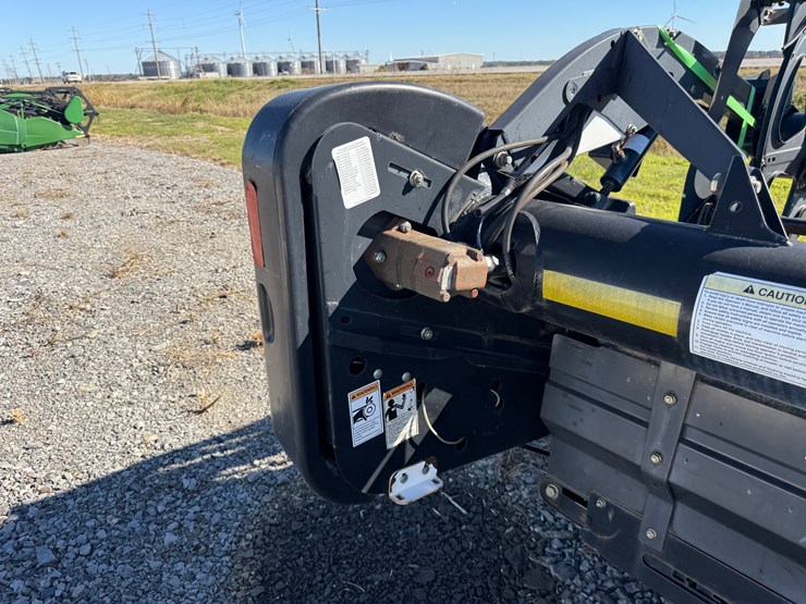 2009-mac-don-d60-image-37