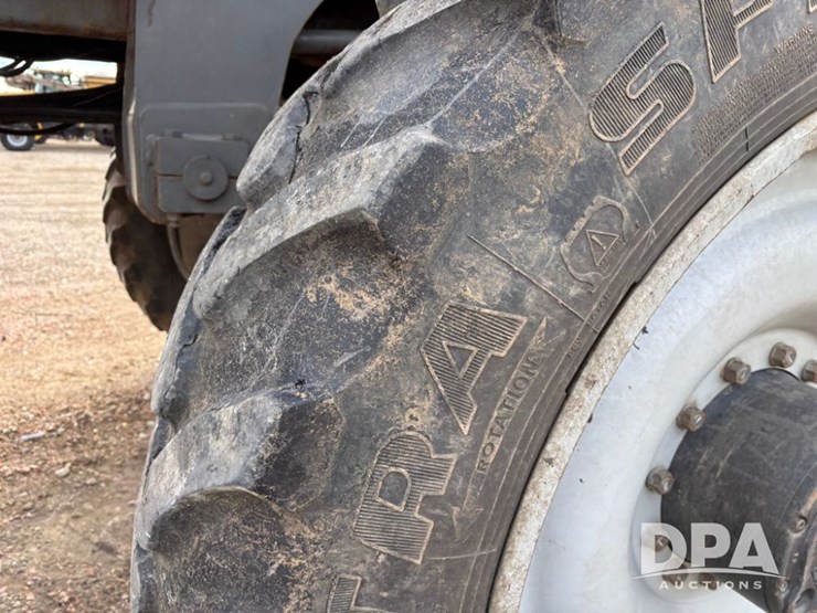 2014-ag-chem-rg1100-image-58