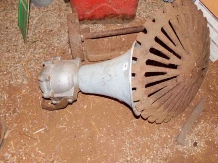 speaker,-life-preserver,-hopper-gun-image-3