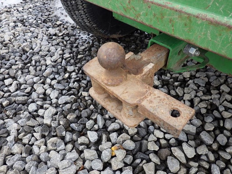 john-deere-gator-image-16