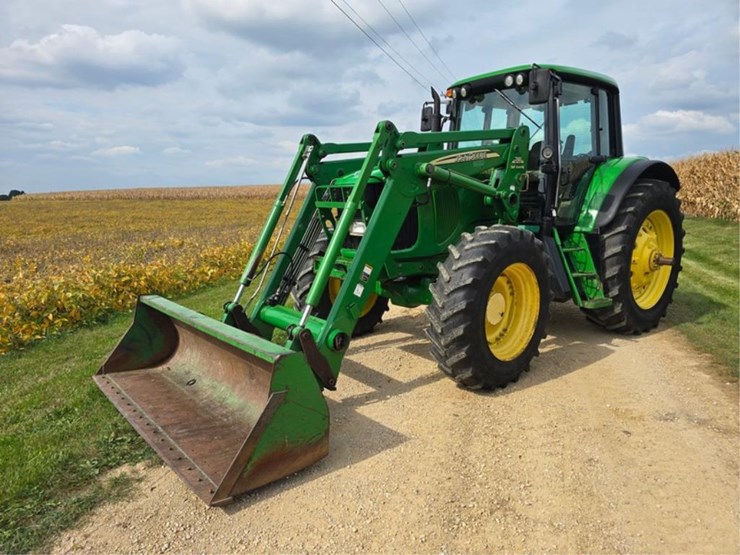 john-deere-7520-image-1