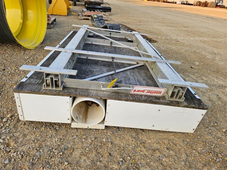 #3138-•-weather-guard-slide-out-tool-tray-image-9