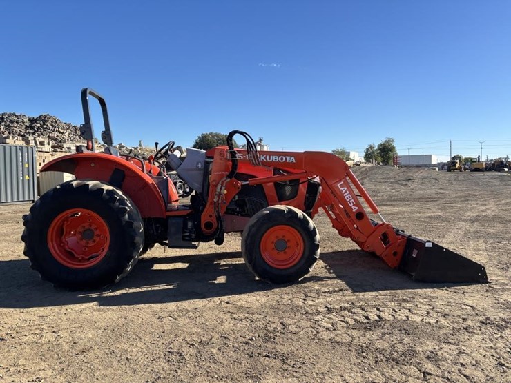 2018-kubota-m5-111d-image-7