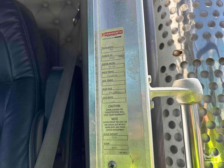 2007-kenworth-t800-image-28