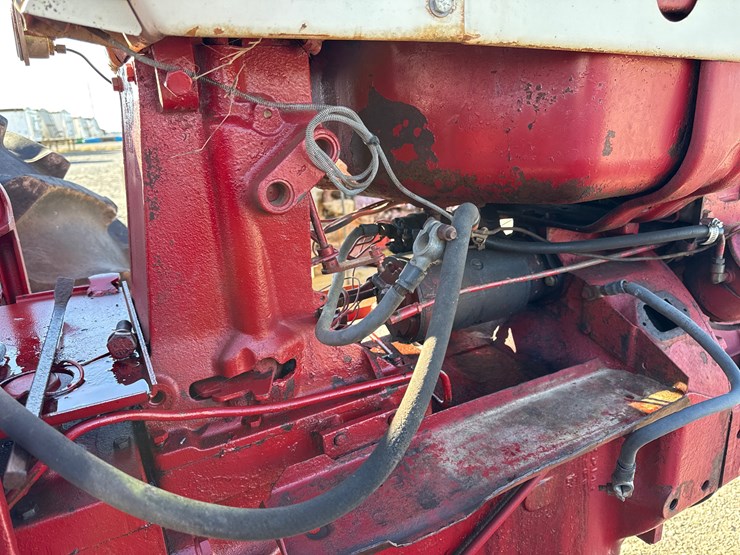 1965-international-706-image-27
