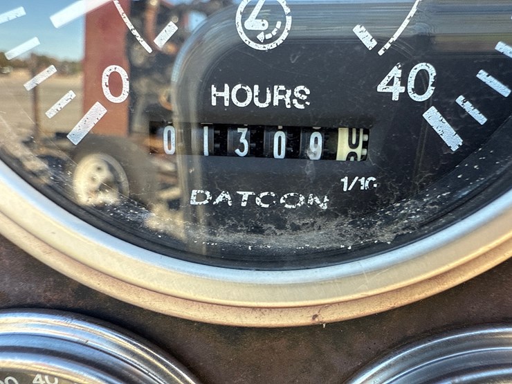 case-ih-4390-image-8