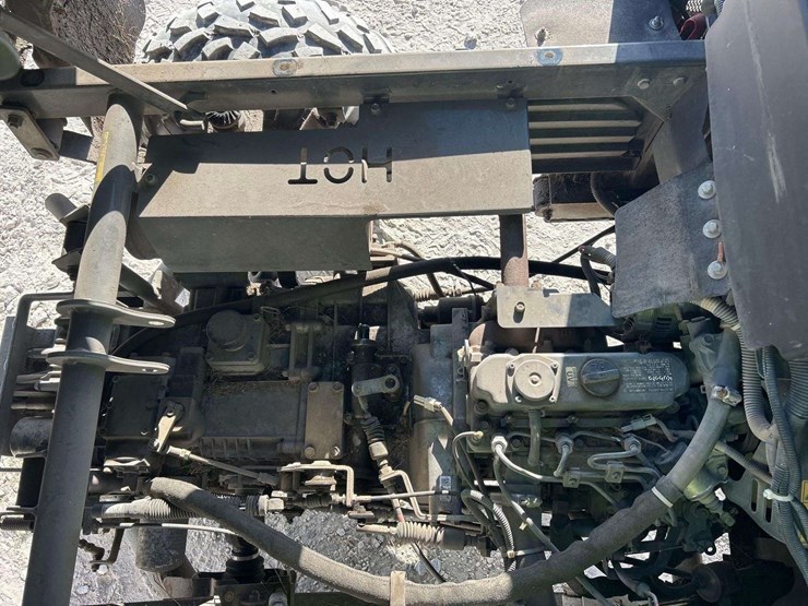 2012-kubota-rtv900-image-9