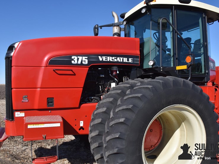2010-versatile-375-image-18