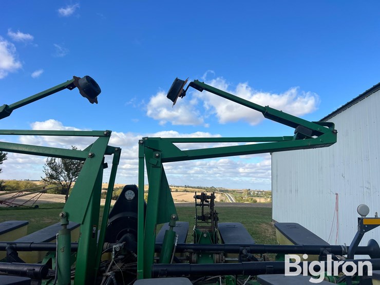 john-deere-1760-image-16