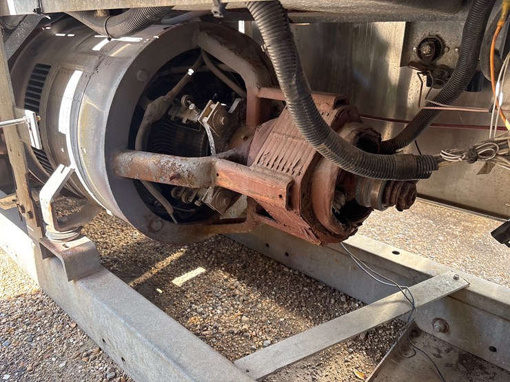 #2565-•-lincoln-sae500-welder-|-parts-or-repair-image-4