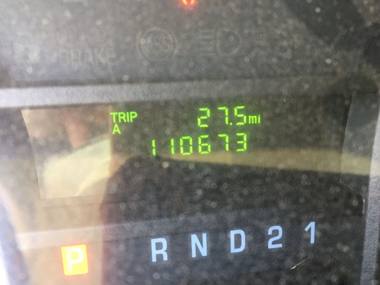 2010-ford-e250-image-5