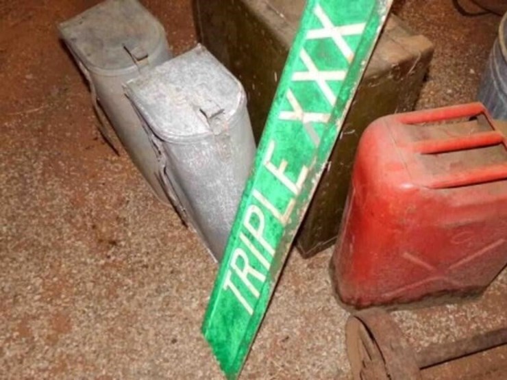 airline-mask-box,-2-mail-boxes,-sign-image-4